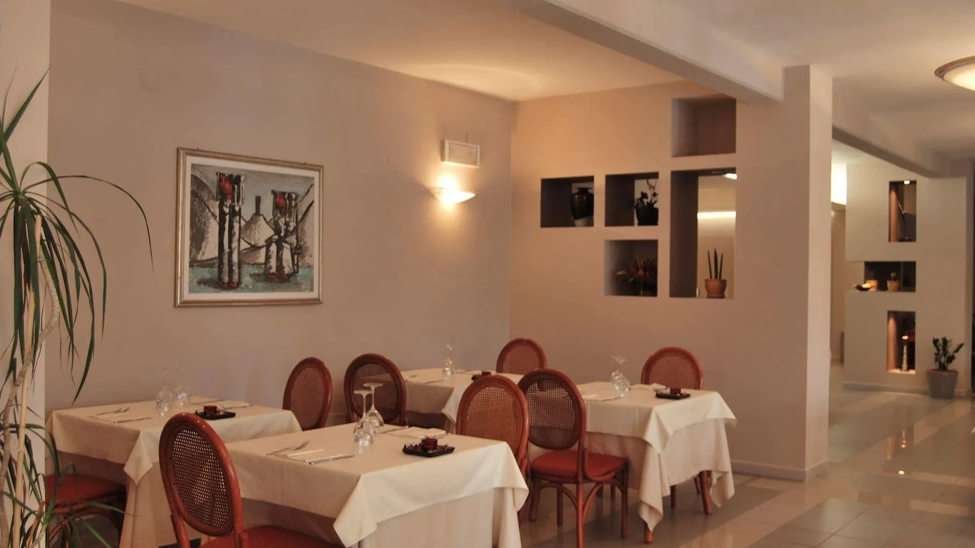 ***  River Park Hotel Ameglia İtalya